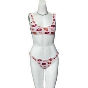 Shein Women Two-Piece Lipstick Print Swimsuit Size M